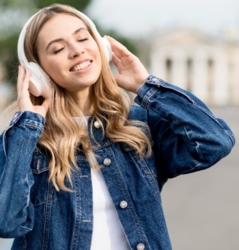 Top 10 plataformas para escuchar música online: precios, ventajas y cuál elegir