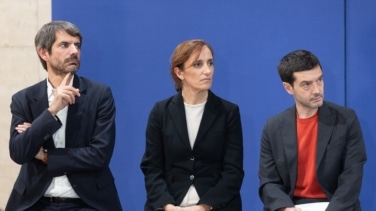 Sumar aborda su relanzamiento junto a Colau, Garzón y ERC y con una mano tendida a Podemos