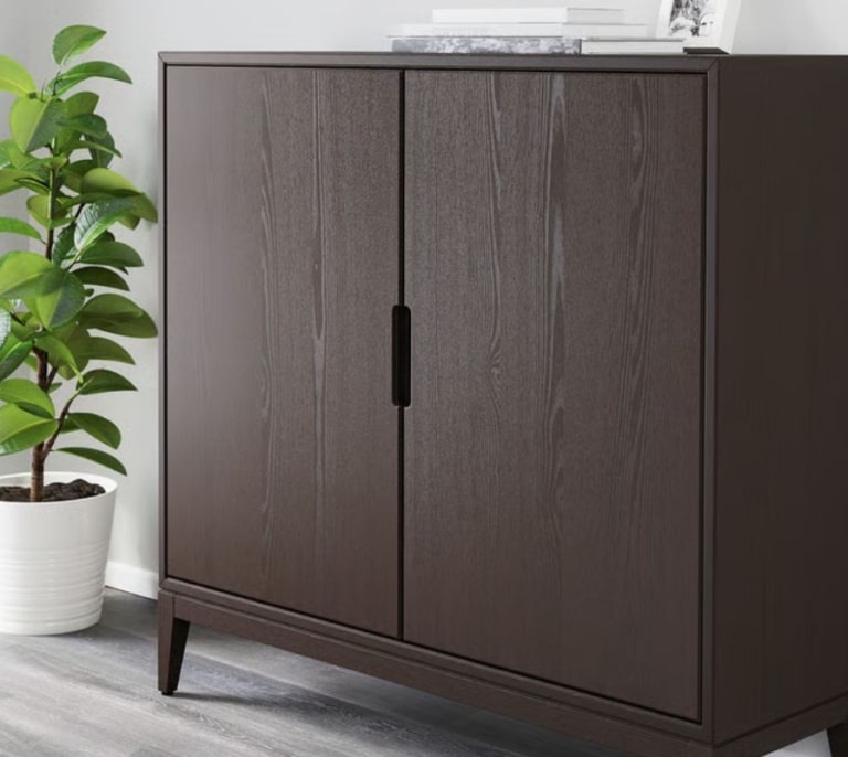 El mueble de almacenaje de Ikea que triunfa en espacios pequeños y que soluciona la falta de espacio en casa