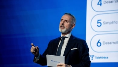 Telefónica mantiene su decisión de abandonar Venezuela pese a la salida de Maduro