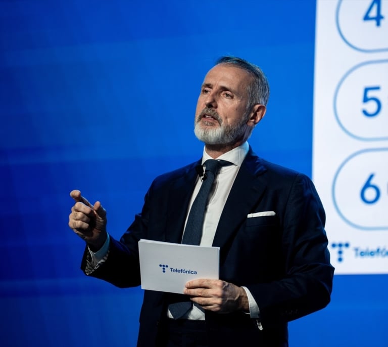 Telefónica mantiene su decisión de abandonar Venezuela pese a la salida de Maduro