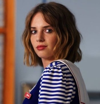Maya Hawke, en su papel de Robin en 'Stranger Things'