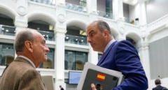 Vox escenifica su ruptura en el pleno de Cibeles: votaciones distintas y "un mes" para que Ortega Smith se marche