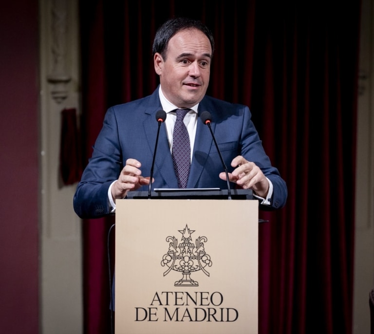 Pérez Llorca anuncia la supresión del Impuesto de Sucesiones y Donaciones para facilitar la transmisión de empresas familiares