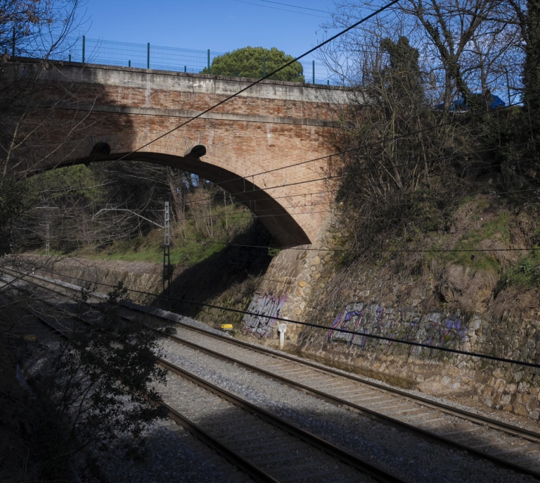 Interrumpida la Alta Velocidad entre Málaga y Antequera por un desprendimiento de tierras