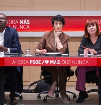 El PSOE rechazaba las "regularizaciones generalizadas", contrarias a la UE, hasta que [...]