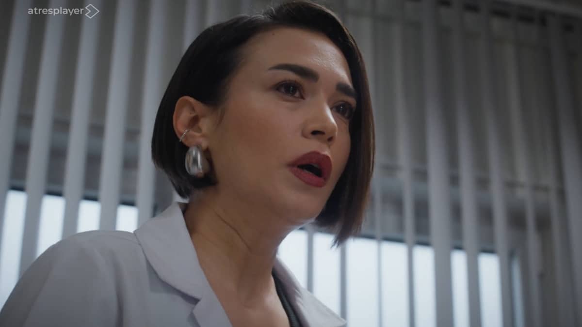 Rengin sufre dolores de cabeza en el último capítulo de Renacer