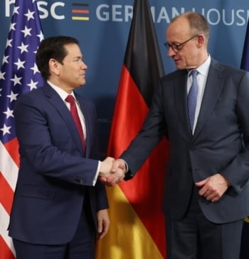 Merz, canciller alemán: "EEUU no va a ser una superpotencia si va [...]