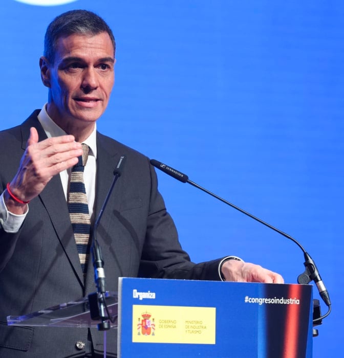 Sánchez reitera que los "tecnócratas del algoritmo" no le van a "quebrar"