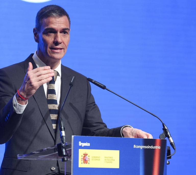 Sánchez promete que el nuevo fondo del ICO movilizará 23.000 millones para construir 15.000 viviendas al año