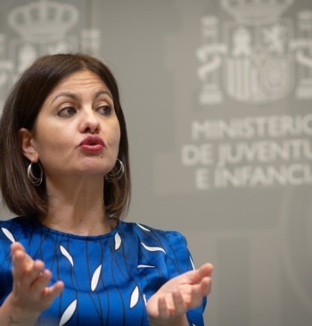 El PP exige otras vías legales para evitar el reparto de menores [...]