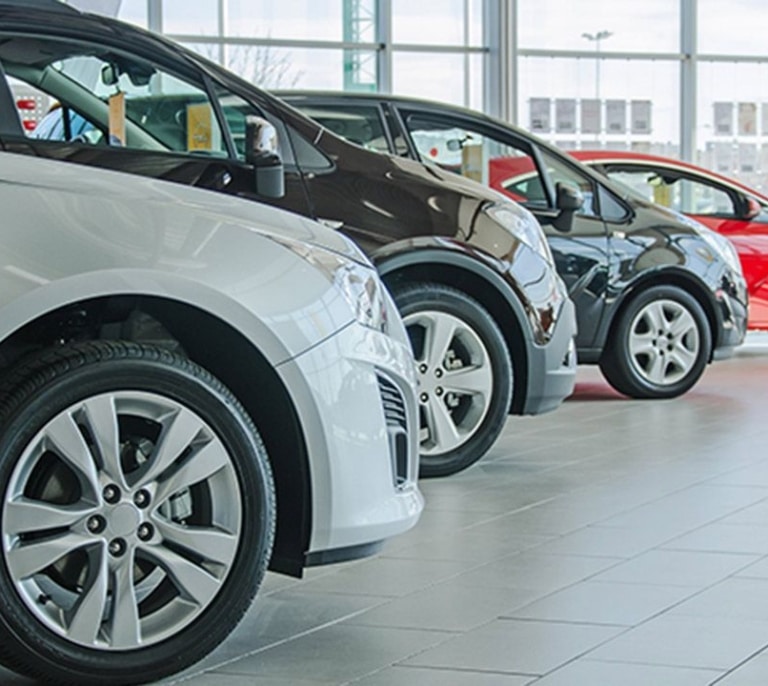 El coche eléctrico 'envejece': el mercado de segunda mano vende 110.000 vehículos hasta abril