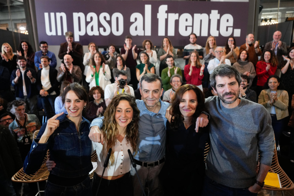 Ernest Urtasun, Mónica García, Antonio Maíllo, Lara Hernández y Rita Maestre, en el acto 'Un paso al frente'