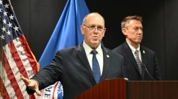 Trump retira a 700 agentes federales del ICE y el CBP de Mineápolis