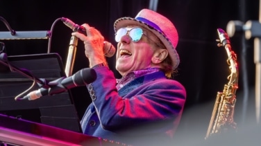 Van Morrison, John Legend y otros artistas completan el cartel del décimo aniversario de Noches del Botánico