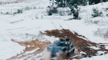 Hunter: el carro de combate asturiano que defenderá Letonia en la frontera rusa