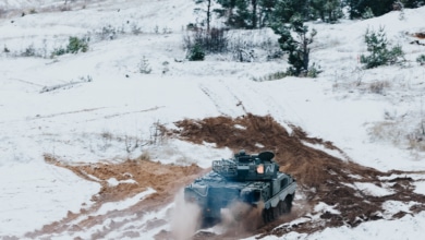 Santa Bárbara anticipa la entrega de los blindados Hunter asturianos que defenderán Letonia