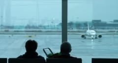 El viento obliga a desviar cuatro vuelos en El Prat y a cancelar 30