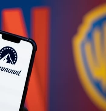 "Un puñado de multimillonarios alineados con Trump intentan hacerse con el control [...]