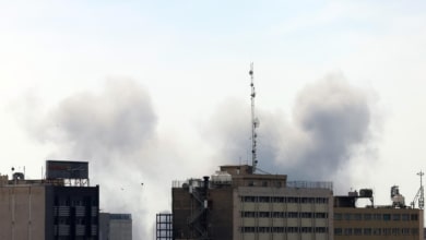 España completa la evacuación de su embajada en Irán y traslada al personal diplomático a Azerbaiyán