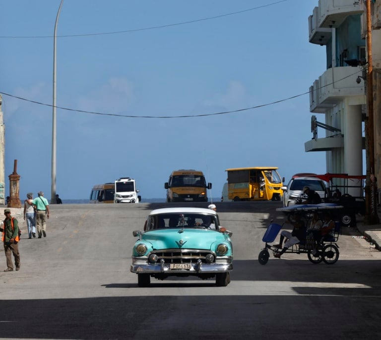 Trump amenaza con tomar Cuba en un descanso de la guerra con Irán: "Esa sería una fácil"