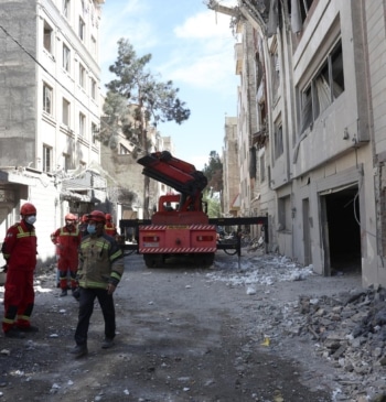 Israel y EEUU atacan instalaciones nucleares en el centro de Irán sin [...]