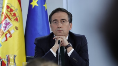 El Gobierno estudiará si participa en la misión de Macron en Ormuz, siempre que sea una operación "defensiva"