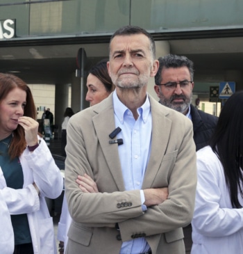 IU recela del giro de Podemos en Andalucía: "Una rueda de prensa [...]