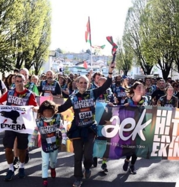 'Korrika': la carrera por el euskera entre jefes de ETA, niños y [...]