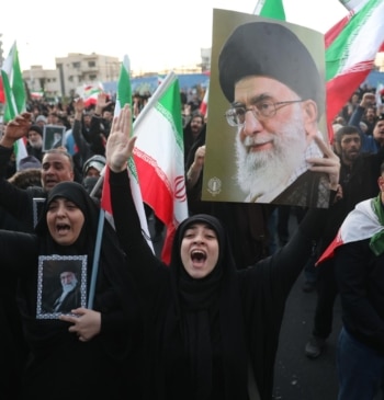 Irán anuncia ataques contra 27 bases militares de EEUU en Oriente Medio [...]