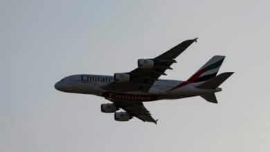 Emirates recupera parcialmente su actividad con un vuelo ya en ruta hacia Madrid