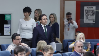 Albares responde a Von der Leyen: "Europa debe defender el orden internacional porque la alternativa es el desorden"