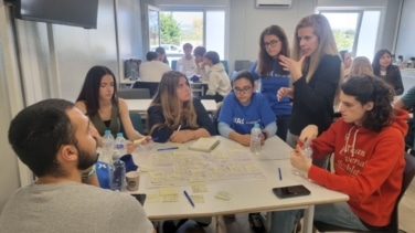 UAX conecta a más de 15.000 estudiantes con empresas líderes para resolver retos reales y adquirir habilidades clave para su empleabilidad