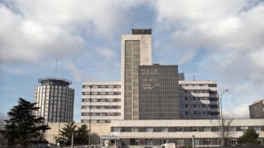 Neurólogos y oncólogos destacan nuevas terapias que mejoran la supervivencia en tumores cerebrales en un encuentro en La Paz