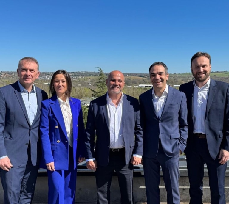 Hygie31 crea su filial internacional en España y prevé alcanzar las 1.000 farmacias en 2030