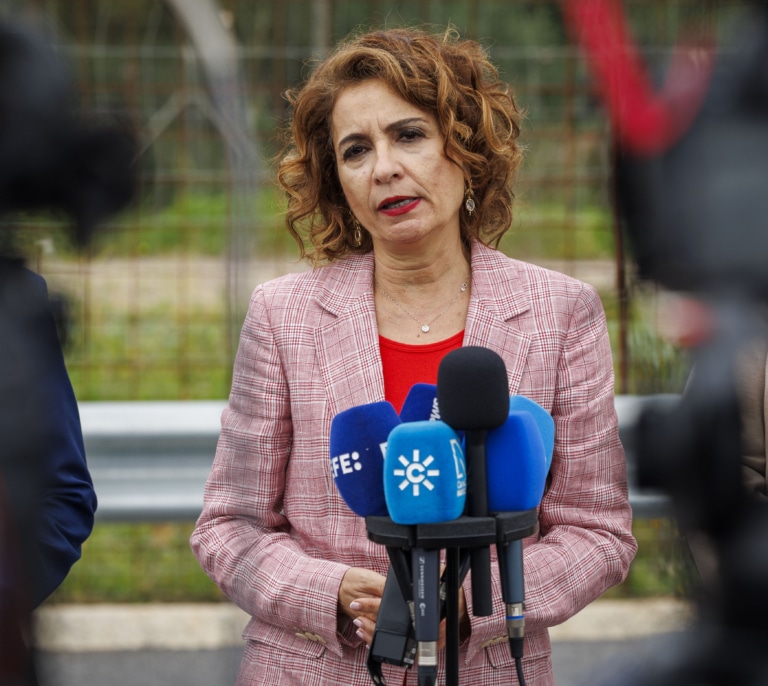 Montero se despide del Consejo de Ministros a falta de conocerse la fecha de su relevo