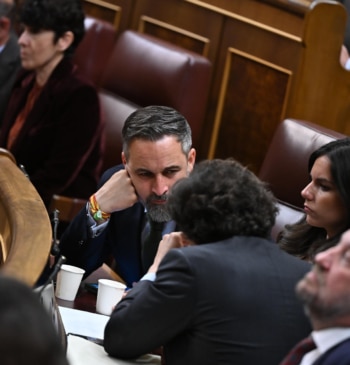 Abascal quiere cerrar los pactos con el PP en abril para centrarse [...]