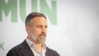 PP y Vox, condenados a entenderse para gobernar y para frenar a un PSOE crecido