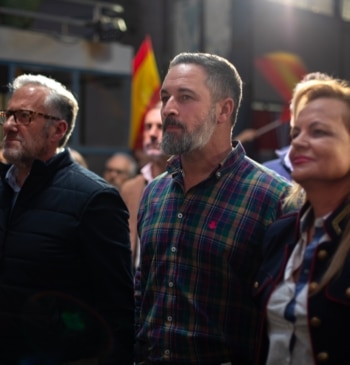 Vox "aparca" la exigencia de entrar en los gobiernos del PP en [...]