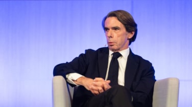 Aznar alerta que Feijóo no podrá afrontar los problemas del país si Abascal consolida su crecimiento
