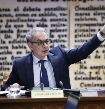 Zapatero reconoce que ha trabajado con otras "consultoras españolas" aparte de con [...]