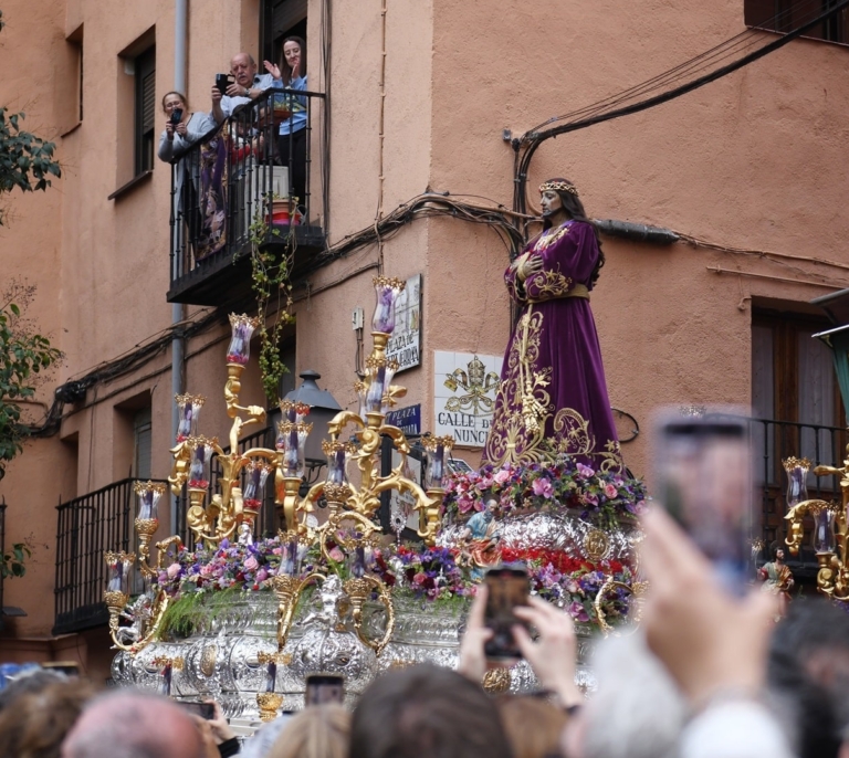 Esto es lo que puede costar alquilar un balcón para ver las procesiones de Semana Santa