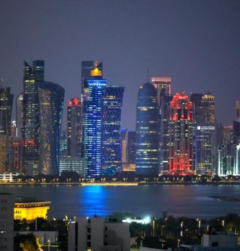 La guerra de Irán destroza el espejismo de lujo, rascacielos e influencers [...]