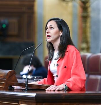 Podemos se alinea con Trump: exige "sacar al Ejército norteamericano de nuestro [...]