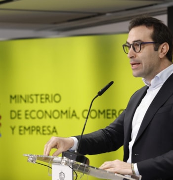 El Gobierno descarta una bonificación generalizada del combustible y se centrará en [...]