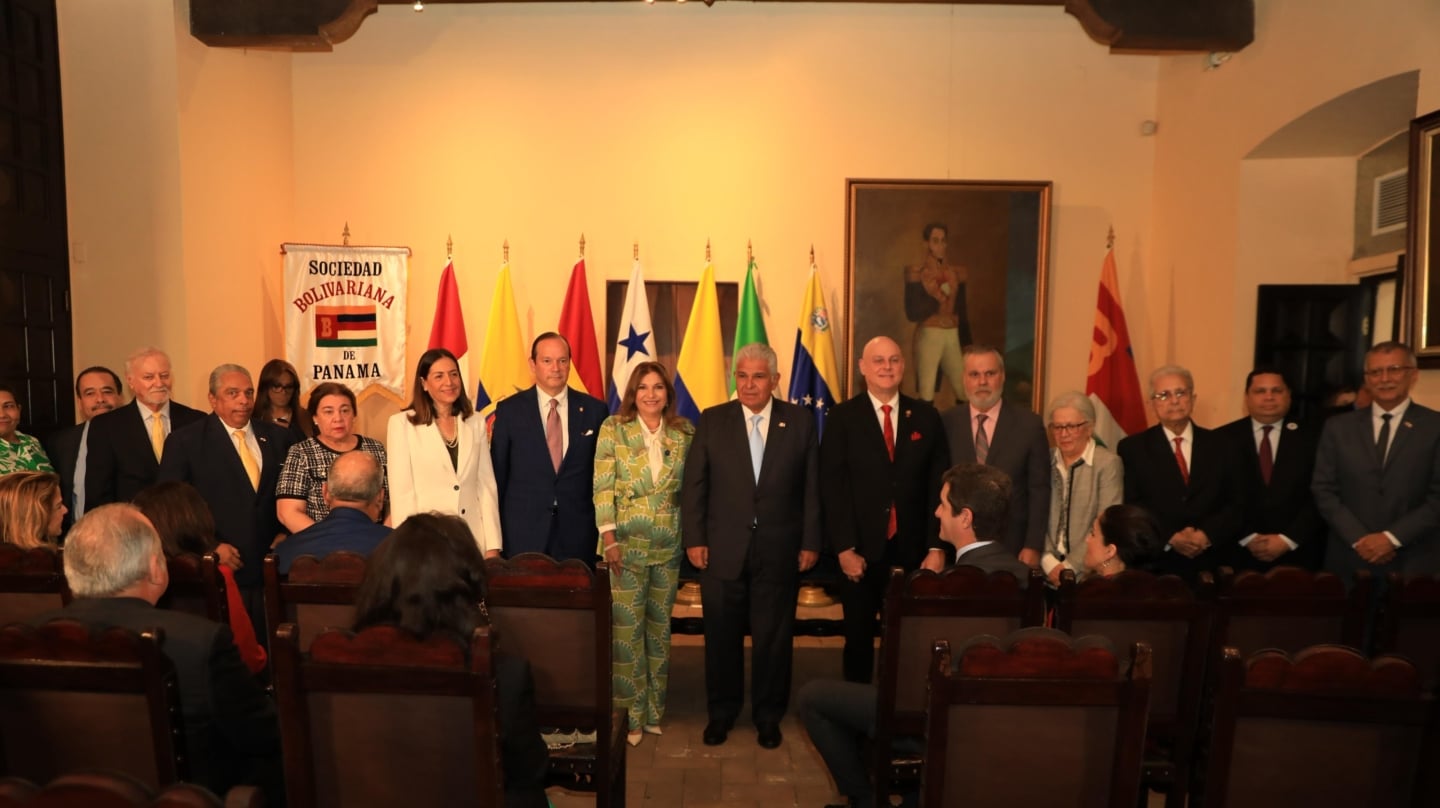 El Bolívar anfictiónico