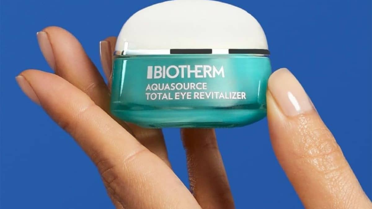 Contorno de ojos hidratante Biotherm Aquasource Total Eye Revitalizer