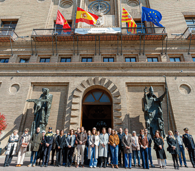Aragón se moviliza contra el último crimen machista en Zaragoza