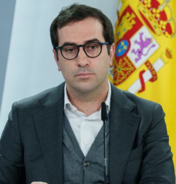 El Gobierno vigilará para evitar "enriquecimientos" a costa de la reducción del [...]