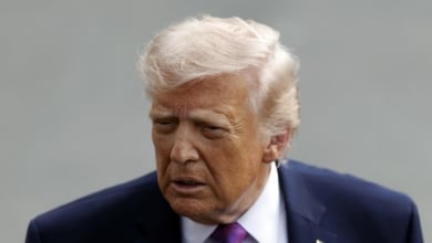 Trump acusa a España de "no cooperar en absoluto" en la guerra contra Irán y vuelve a amenazar con cortar el comercio